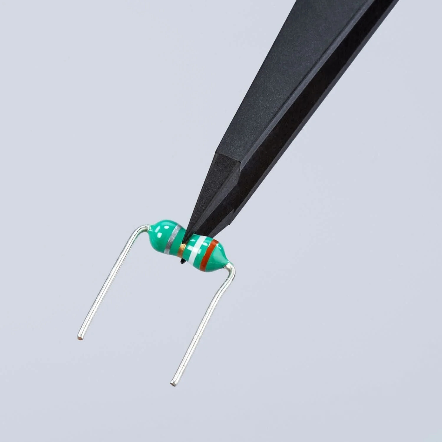92 09 02 ESD-40368542_5.jpg